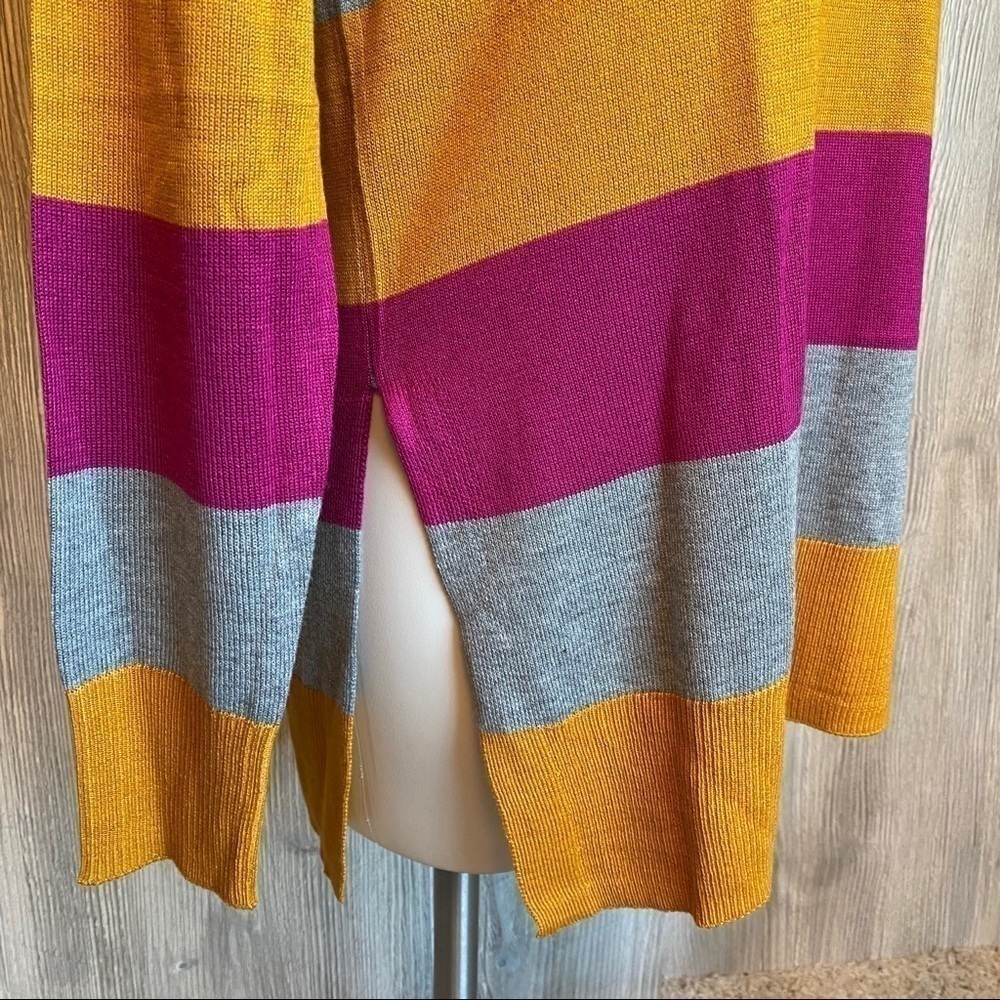 NWT Maison Jules woman’s striped lightweight long tunic sweater notched side med - Picture 4 of 7